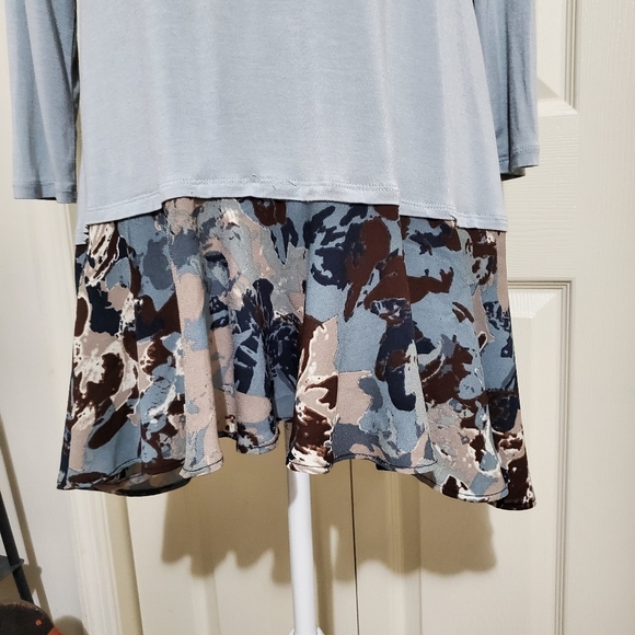 LOGO Lori Goldstein Crepe Tunic Sz M EUC - Picture 2 of 5